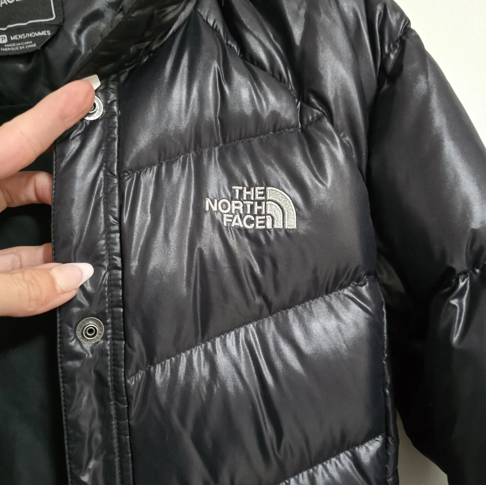 The North Face black Menlo belted puffer down jacket size S - Picture 8 of 15
